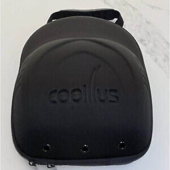 CapillusPro 202 Laser Therapy Cap. has an adapter for the European network. - Picture 3 of 14